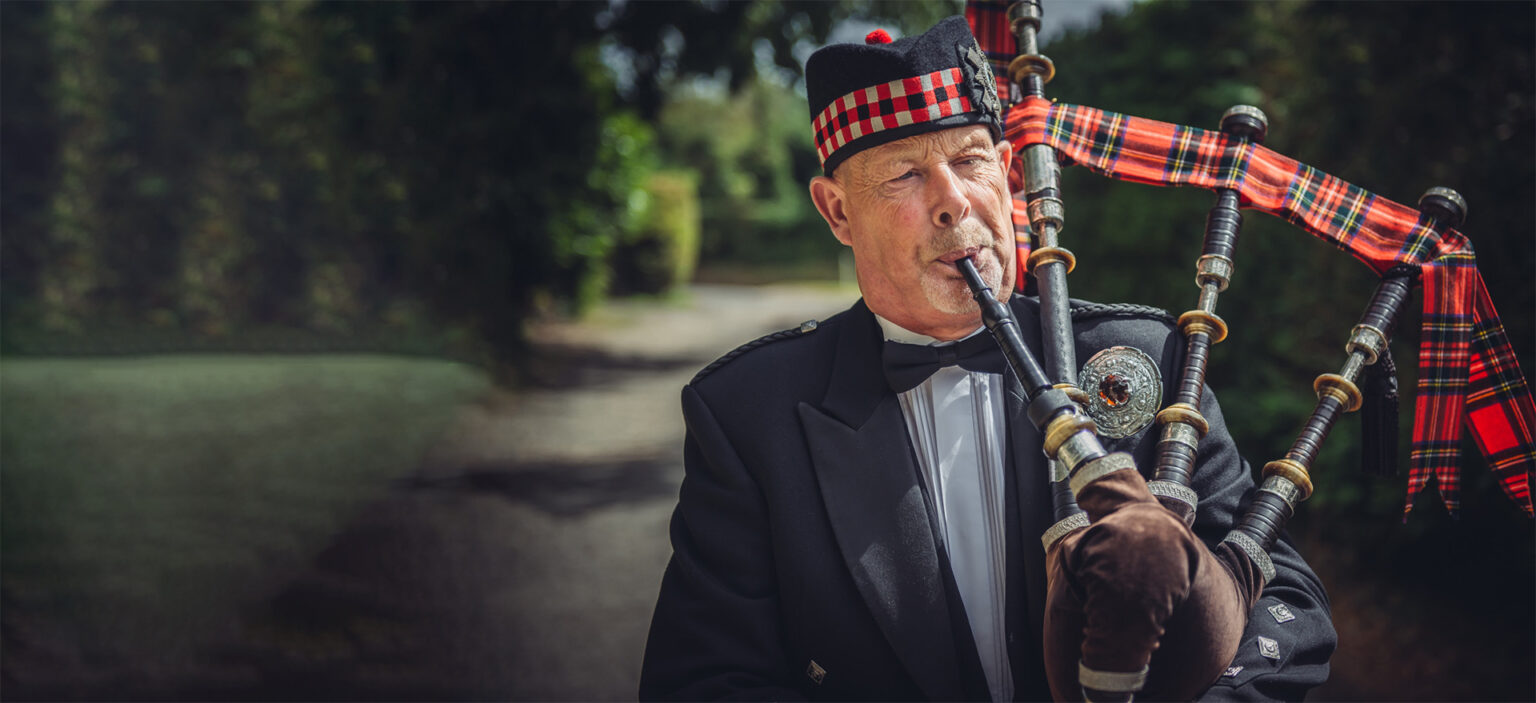 Hire Traditional Scottish Highland Bagpipers Near Me » Piper for all ...